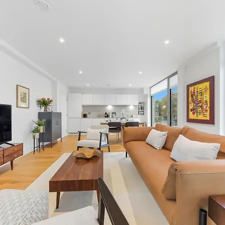 Atlas House Sixteen *