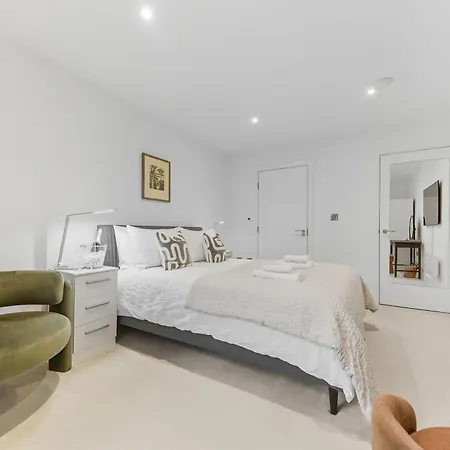 Atlas House Sixteen 公寓