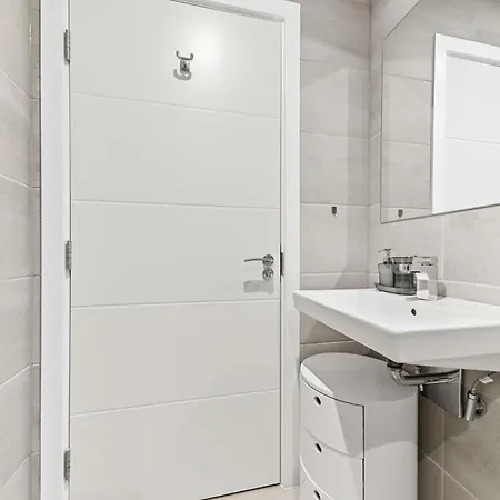 Atlas House Sixteen * Harrogate