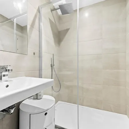 Atlas House Sixteen Apartmán