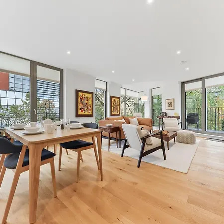 公寓 Atlas House Sixteen *